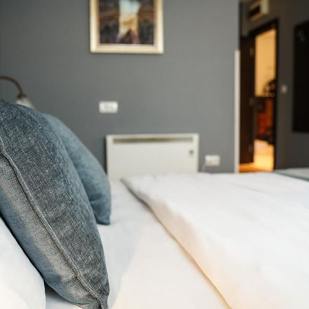 Hotel Dum By Muskat Belgrád Kültér fotó